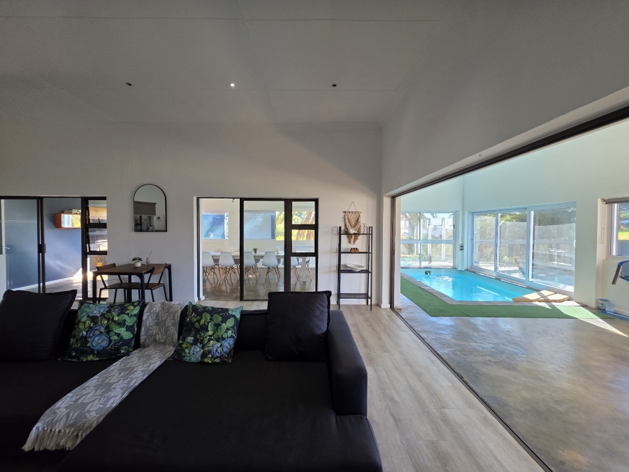 4 Bedroom Property for Sale in C Place Eastern Cape